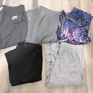 Capri sweatpants & leggings